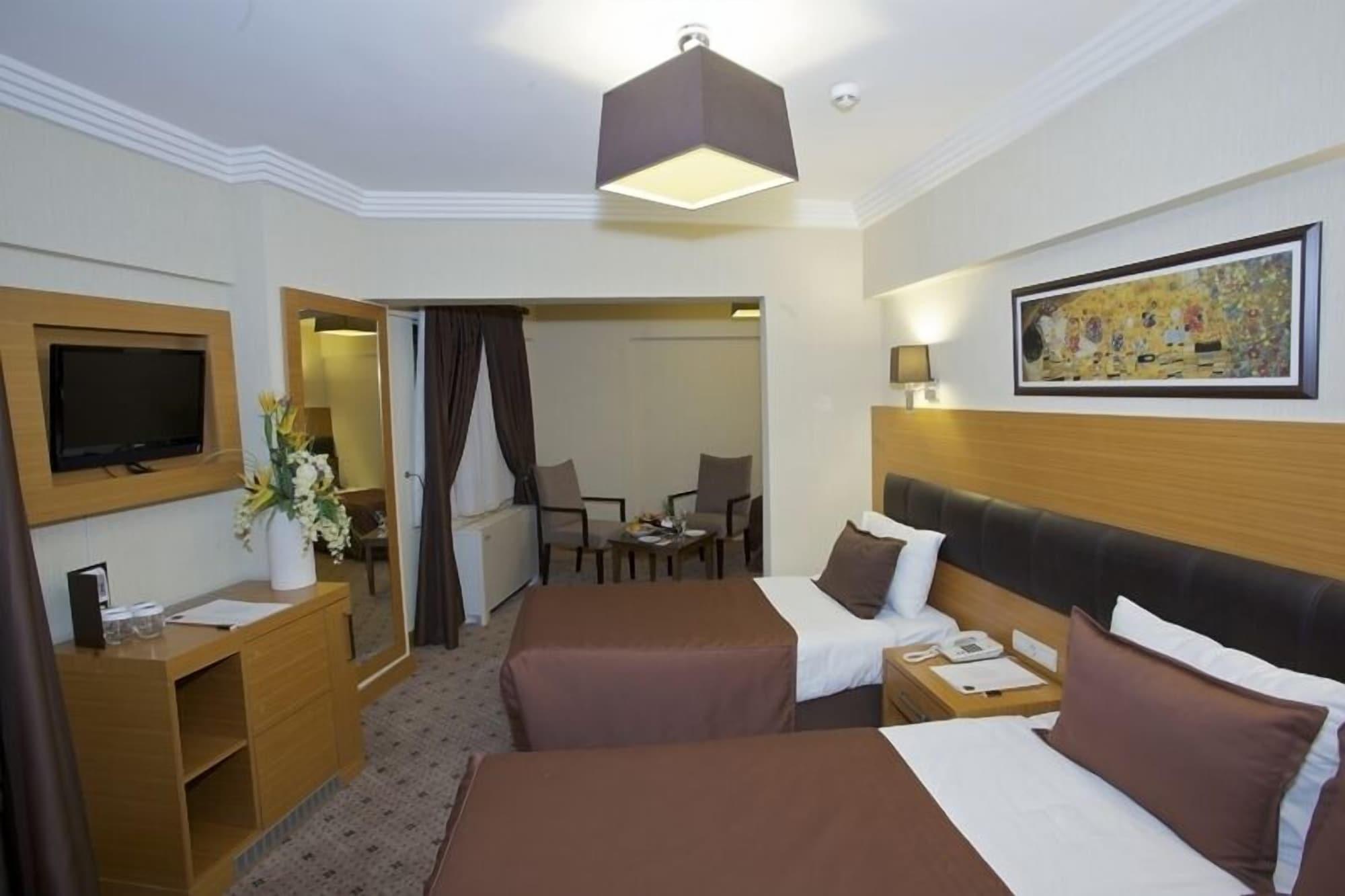 Mirilayon Hotel - Old Town Istanboel Kamer foto